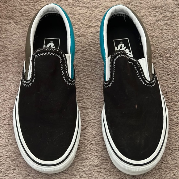 Zig Zag Multi/ True White Slip On Vans - Picture 1 of 4